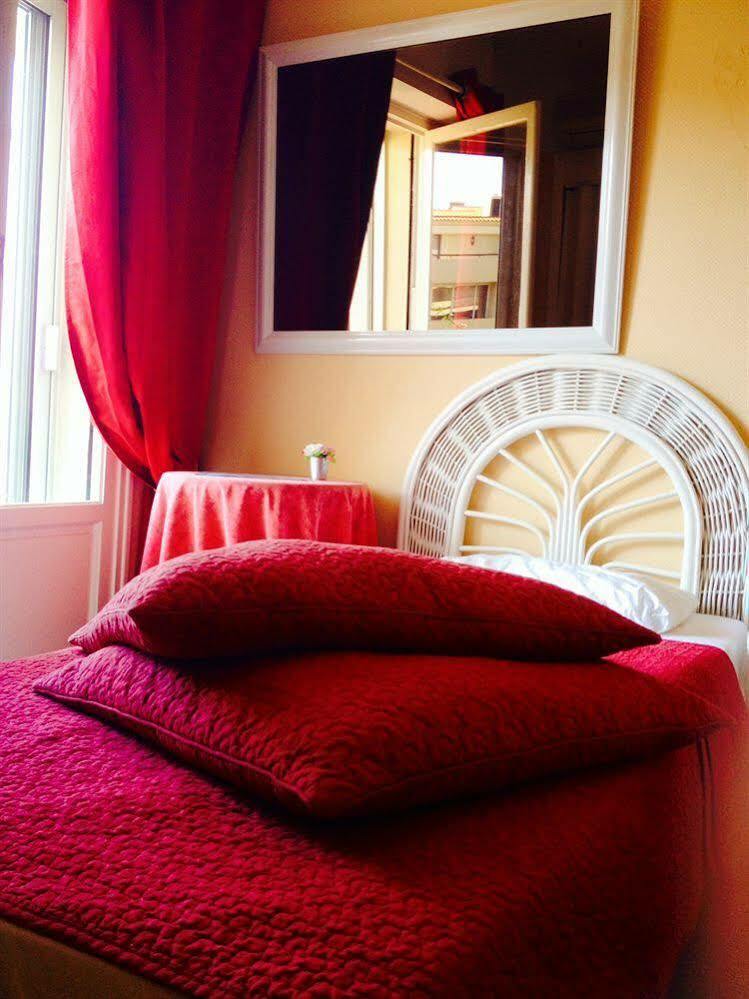Hotel Bellevue Cannes Bagian luar foto